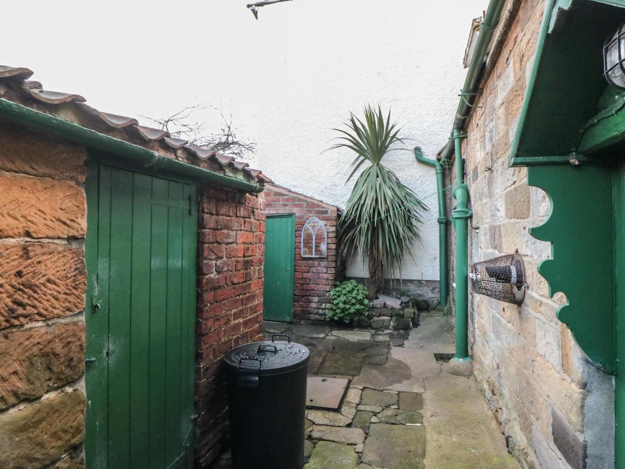 Newton Cottage Whitby Exterior photo